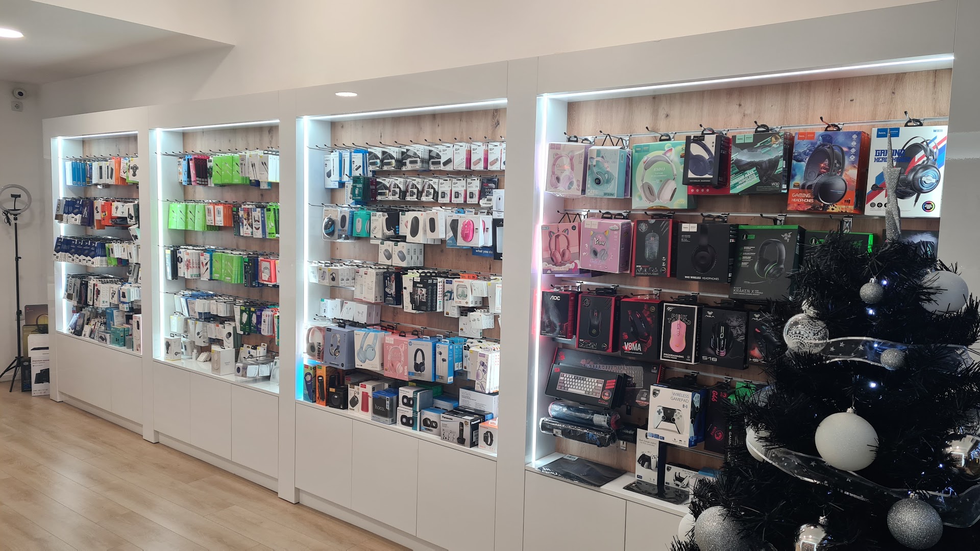 My Tech Store - Καρανίκας Βασίλειος (Sales & Repair Services Mobile Phones, Computers, Accessories) — Φωτογραφίες 10